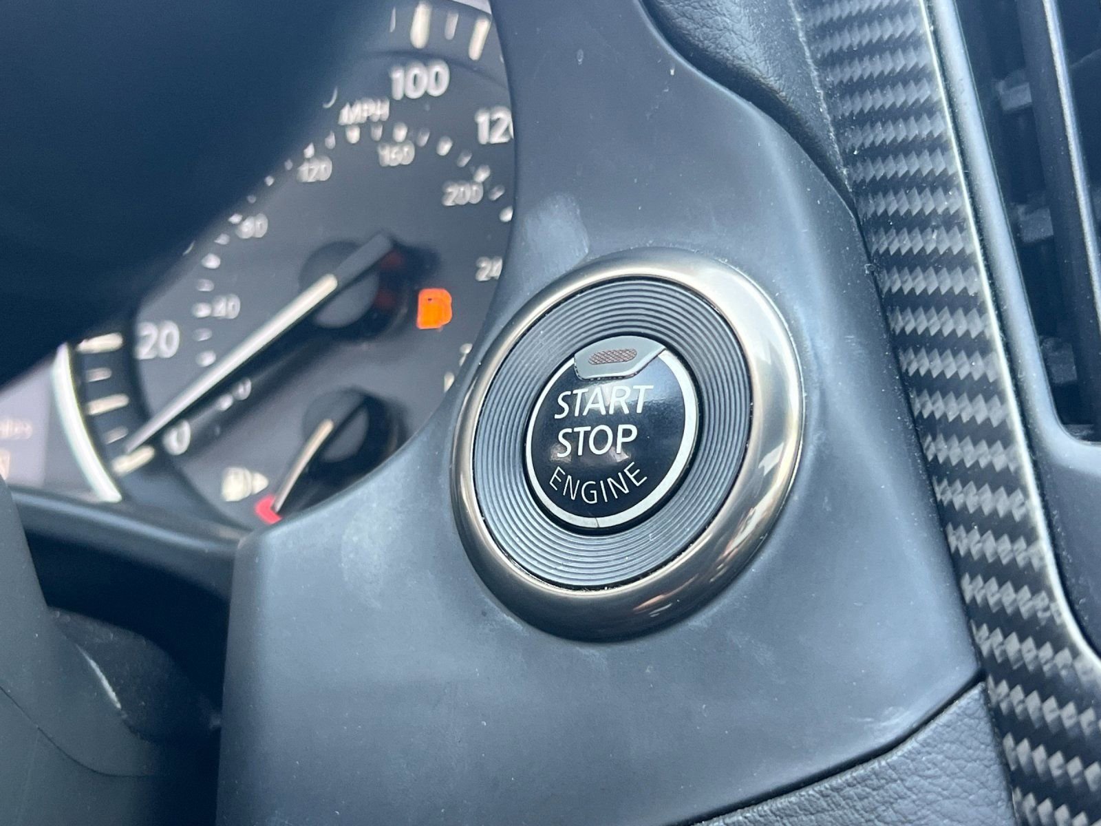 Used 2022 INFINITI Q60 Red Sport 400 w/ Carbon Fiber Package image 23