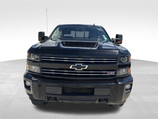 Used 2019 Chevrolet Silverado 2500 LTZ w/ Duramax Plus Package image 3