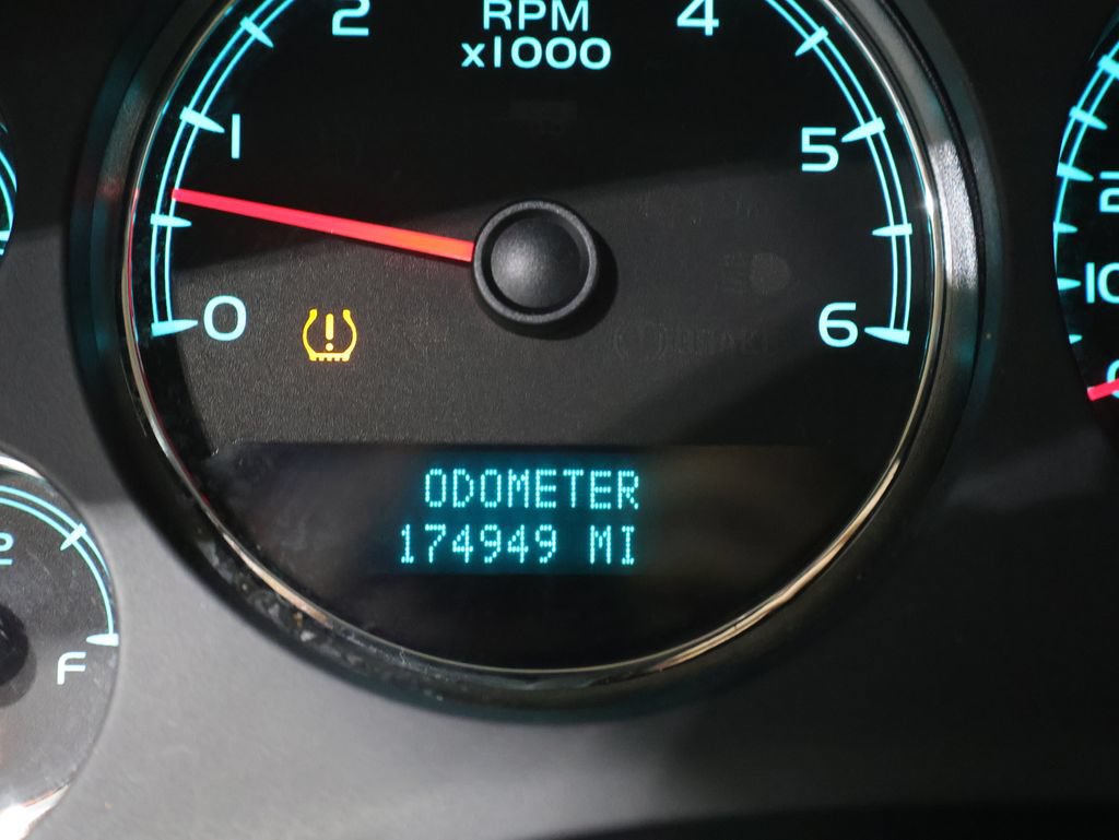 Used 2008 Chevrolet Avalanche LTZ w/ LTZ Preferred Equipment Group AWD/4WD image 37