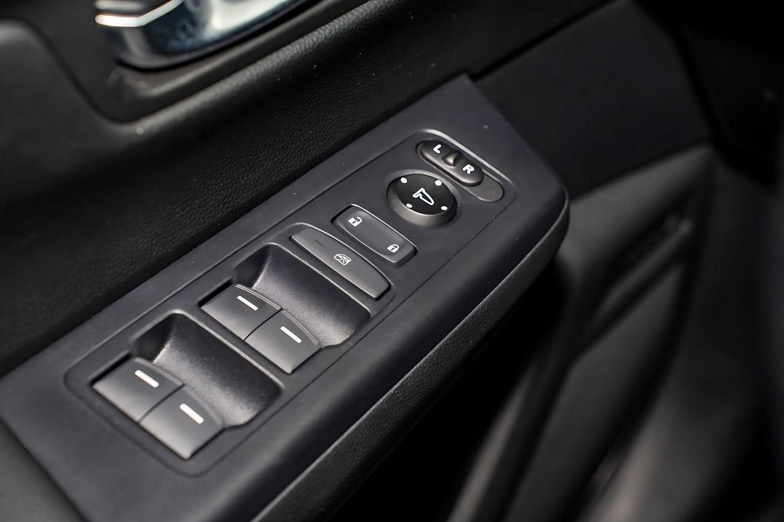 Certified 2025 Honda CR-V Sport-L image 29