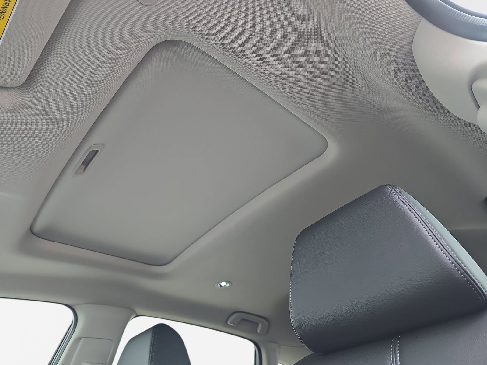 Certified 2026 Honda HR-V EX-L image 30