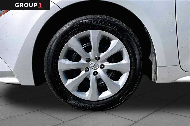 Certified 2022 Toyota Corolla LE FWD image 11