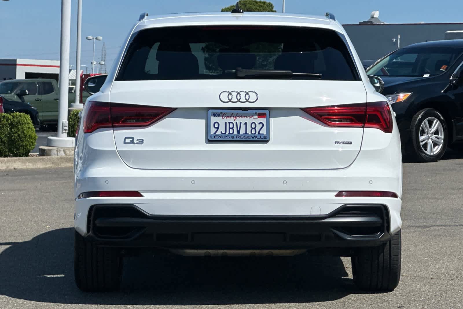 Used 2021 Audi Q3 2.0T Premium w/ Convenience Package AWD/4WD image 8