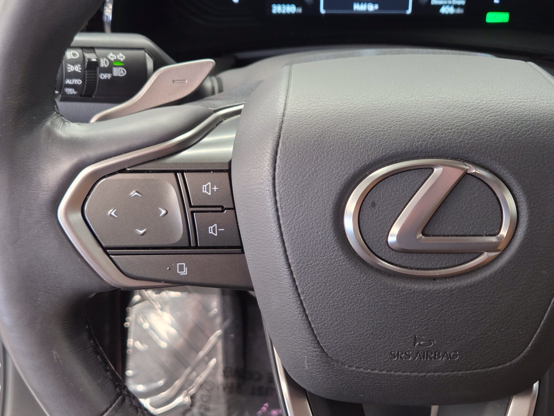 Used 2024 Lexus NX 350h AWD w/ Vision Package image 17