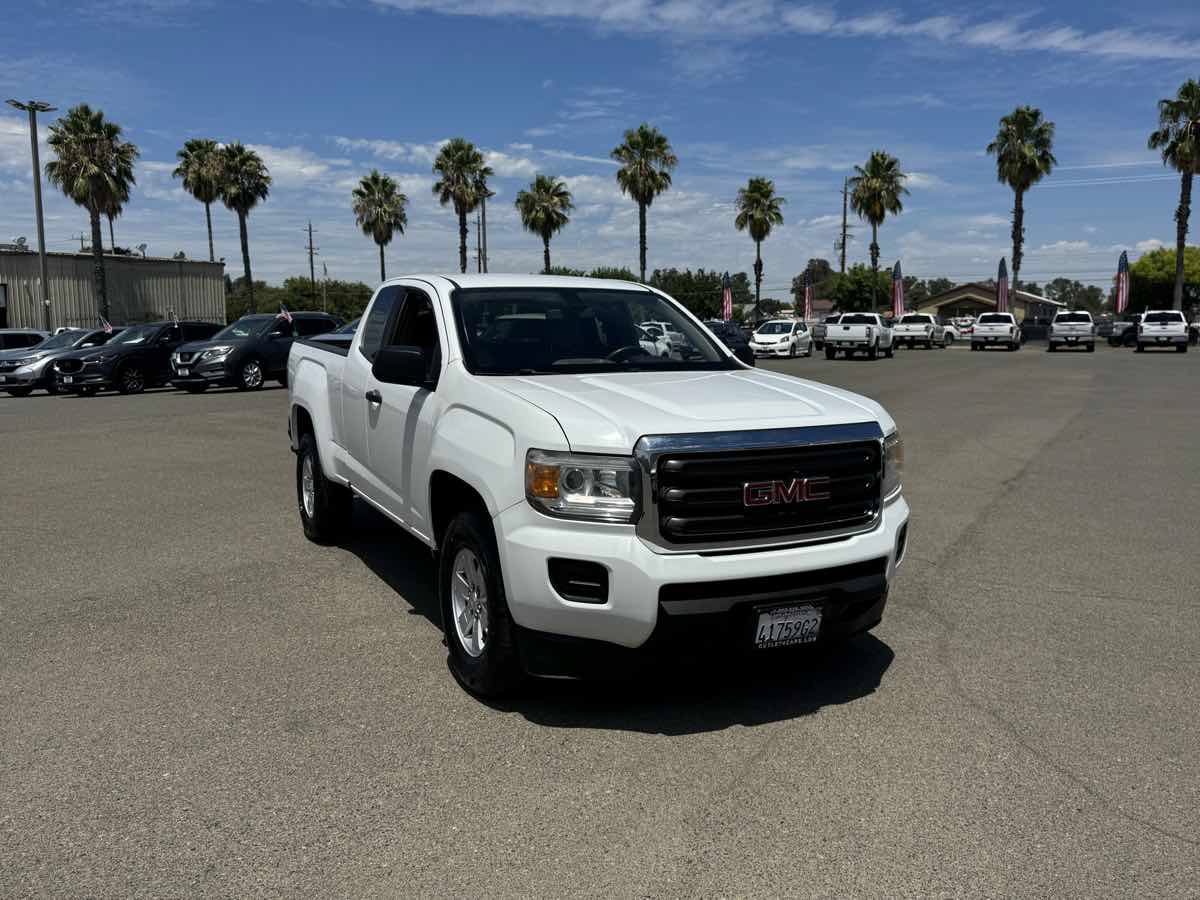 Used 2018 GMC Canyon W/T w/ Convenience Package RWD image 3