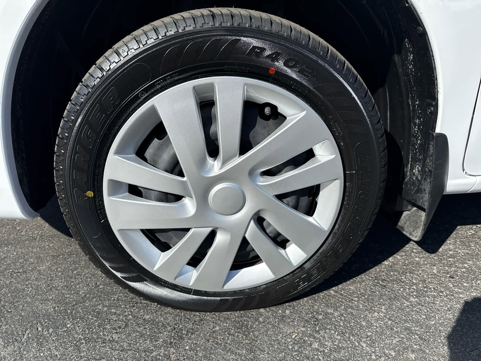 Used 2020 Nissan NV200 SV w/ Sliding Glass Door Package FWD image 9