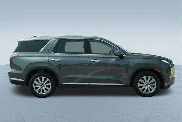 Used 2025 Hyundai Palisade SEL FWD image 10