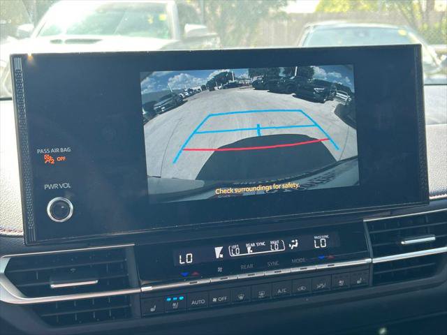 Certified 2025 Toyota Sienna XSE w/ XSE Premium Package AWD/4WD image 40
