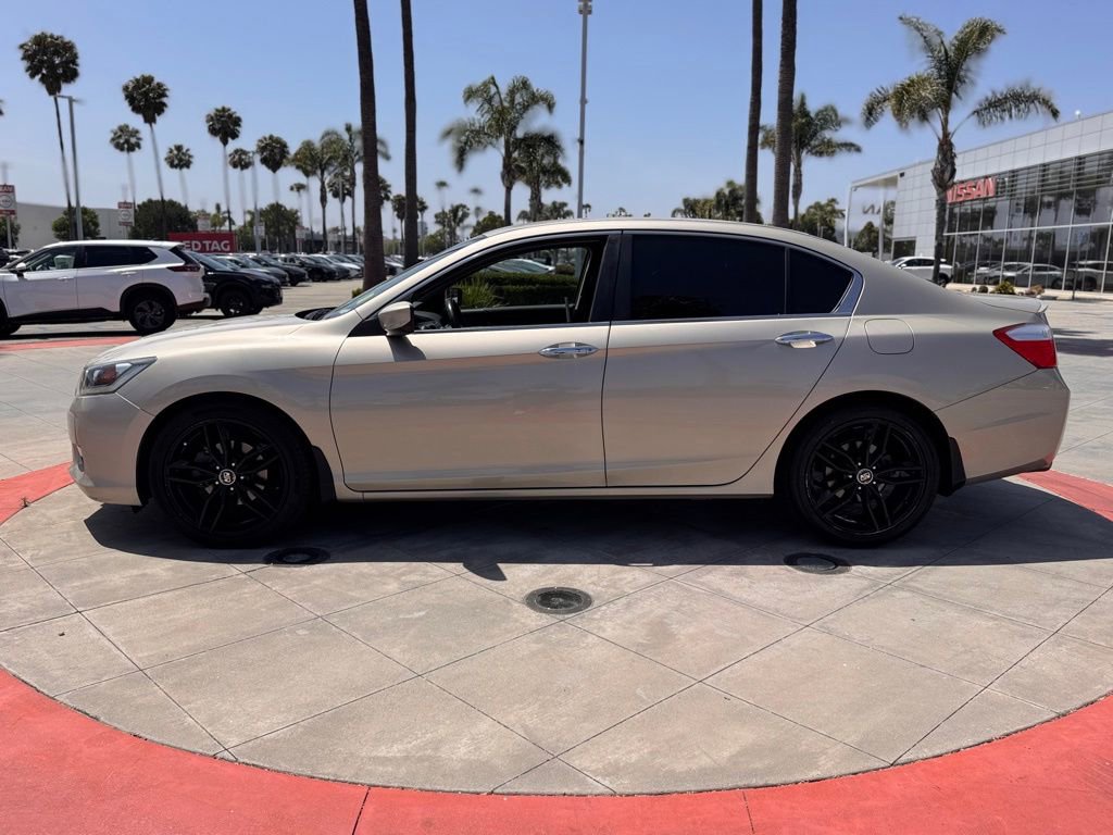 Used 2015 Honda Accord Sport image 5