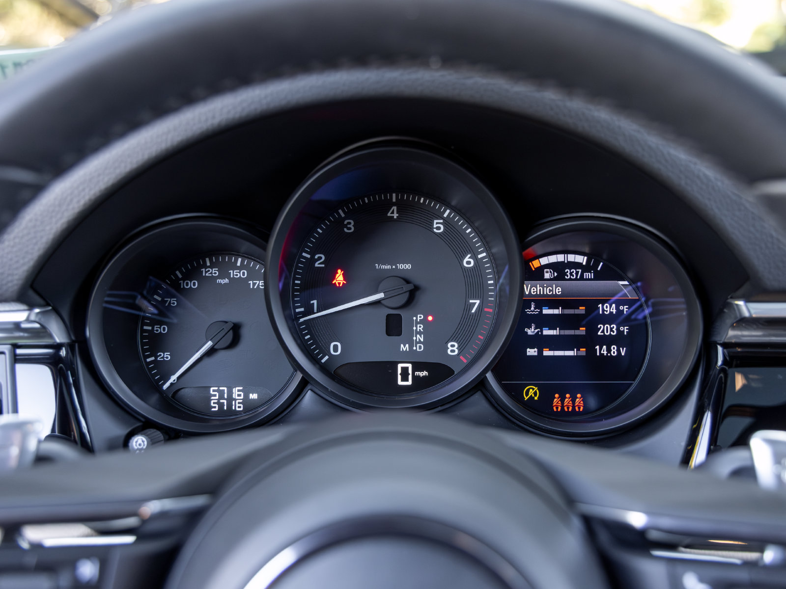 Certified 2026 Porsche Macan AWD/4WD image 38
