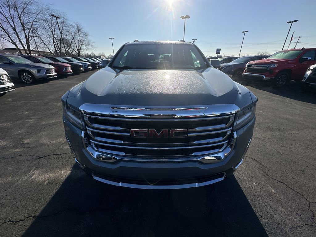 Used 2023 GMC Acadia SLE w/ Driver Convenience Package FWD image 26