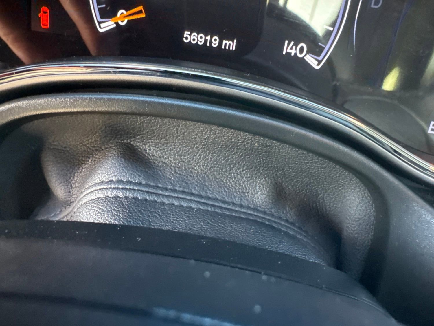 Used 2020 Jeep Grand Cherokee Limited w/ Premium Lighting Group AWD/4WD image 13