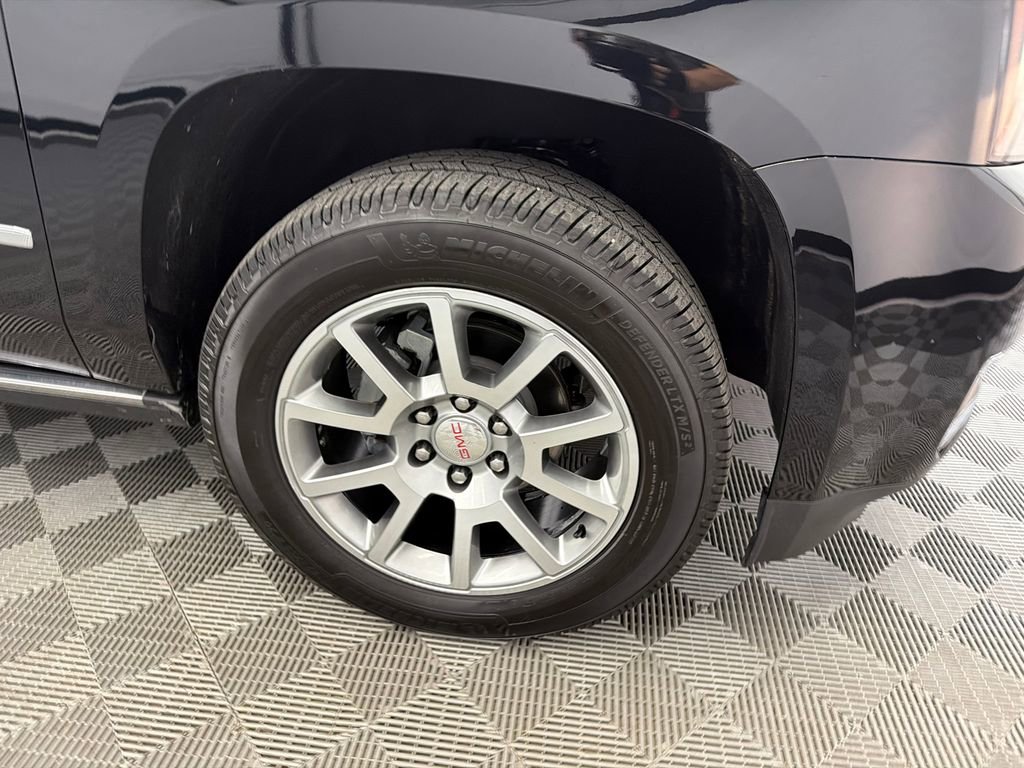 Used 2019 GMC Yukon Denali AWD/4WD image 13