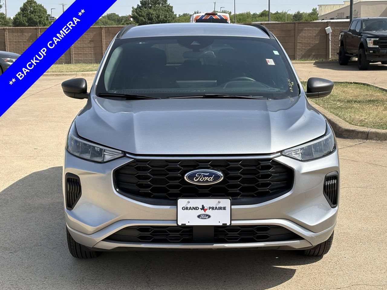 Used 2024 Ford Escape ST-Line w/ Tech Pack #1 FWD image 9