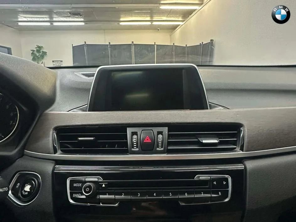 Used 2016 BMW X1 xDrive28i image 11