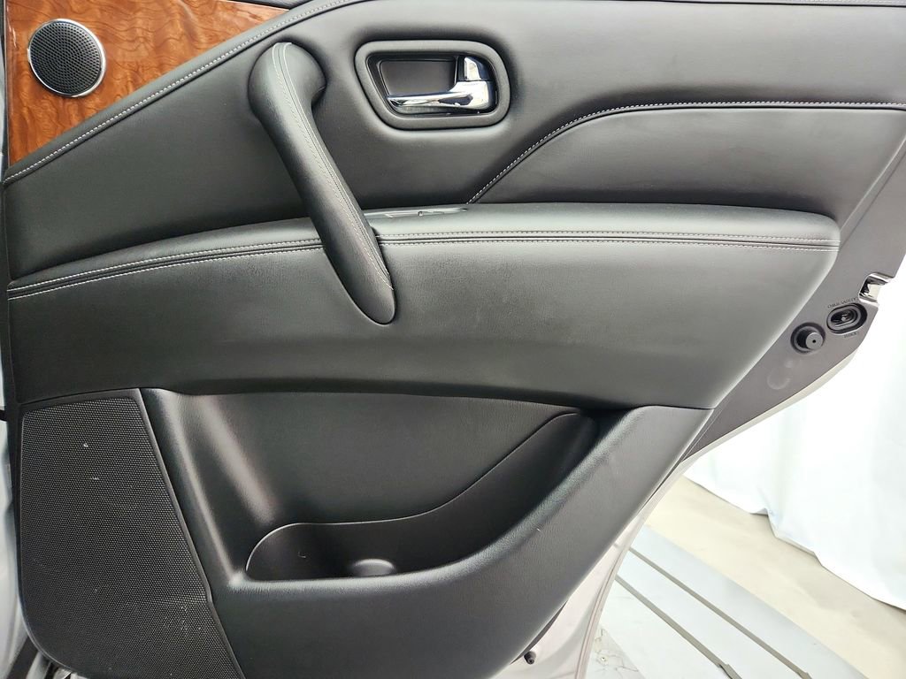 Used 2019 INFINITI QX80 Luxe AWD/4WD image 35