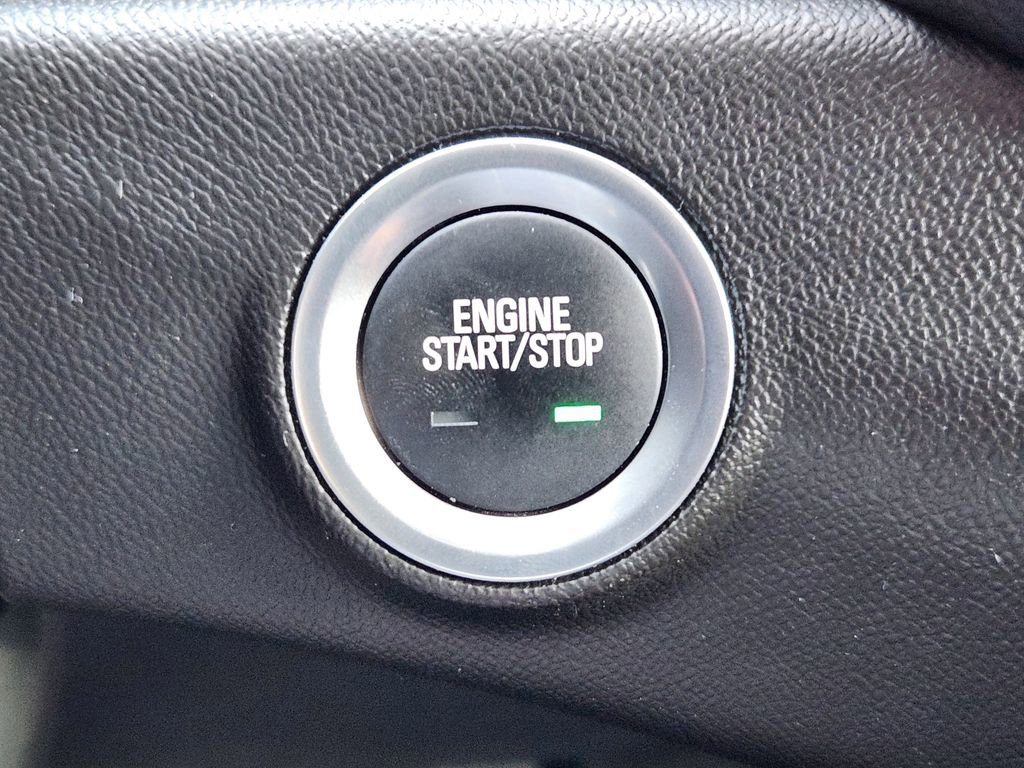 Used 2024 GMC Terrain SLE image 18