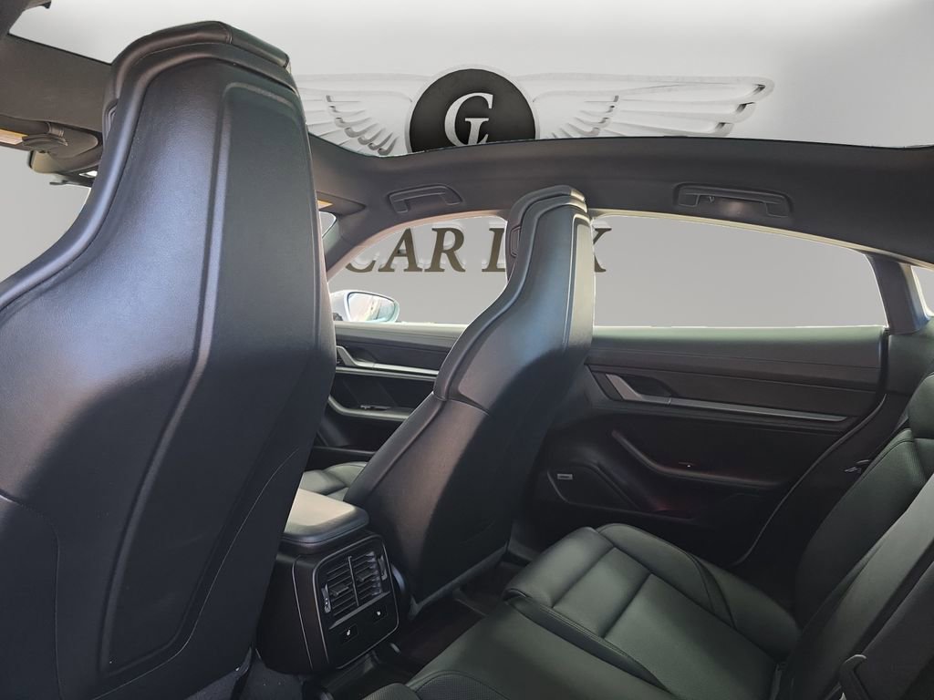 Used 2021 Porsche Taycan 4S AWD/4WD image 17