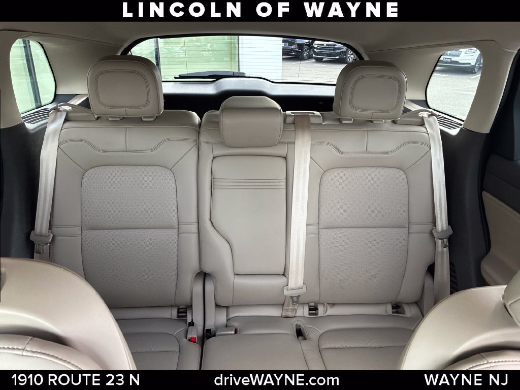 Certified 2022 Lincoln Corsair AWD w/ Equipment Group 101A image 15