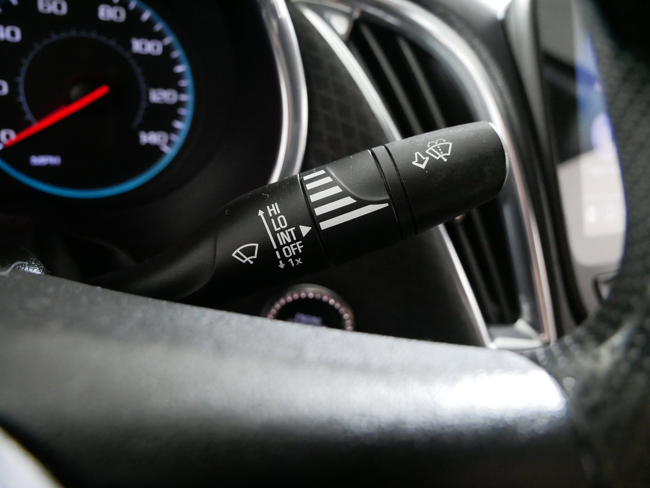 Used 2019 Chevrolet Malibu LT w/ Driver Confidence Package image 32