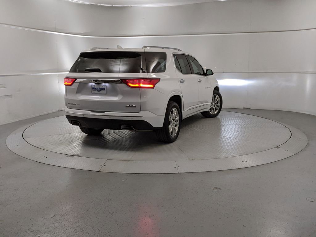 Used 2018 Chevrolet Traverse High Country image 3