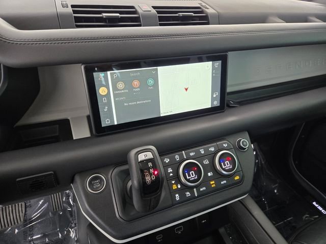 Used 2020 Land Rover Defender 110 HSE AWD/4WD image 22