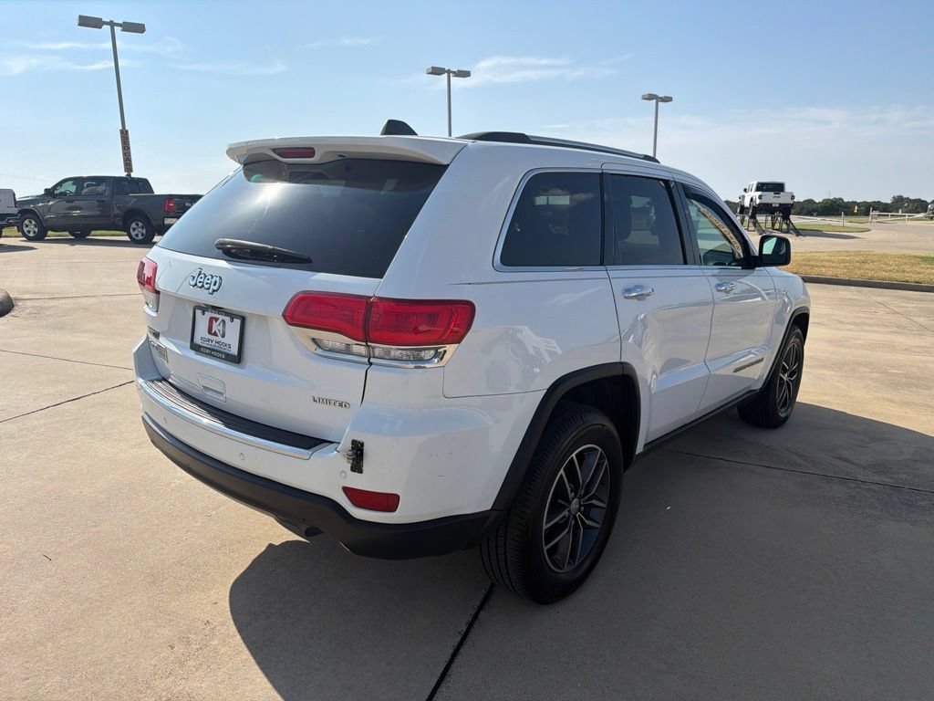 Used 2018 Jeep Grand Cherokee Limited AWD/4WD image 5