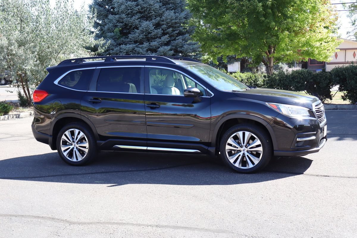 Used 2020 Subaru Ascent Limited AWD/4WD image 2