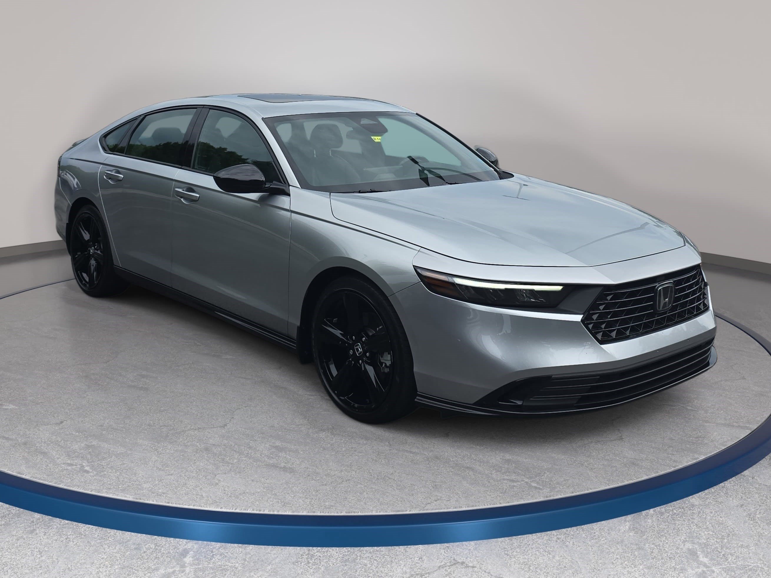 Used 2024 Honda Accord Sport image 3