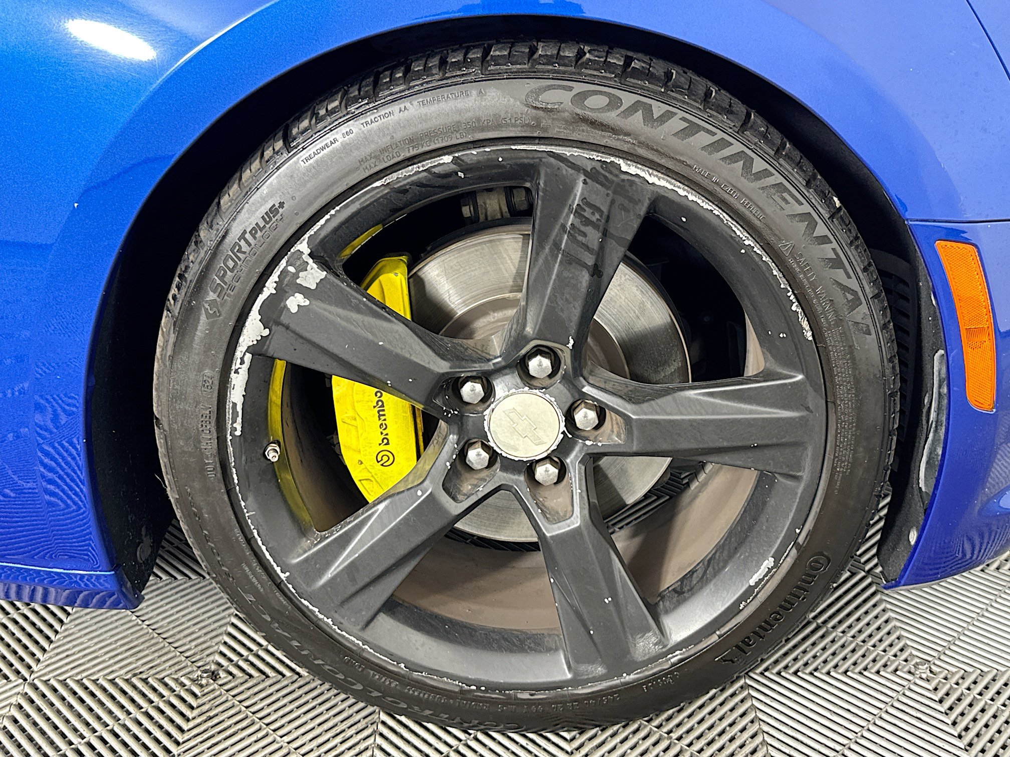 Used 2018 Chevrolet Camaro SS RWD image 27