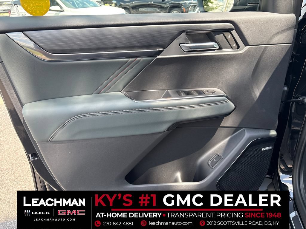 New 2026 GMC Acadia AT4 w/ Super Cruise Package AWD/4WD image 12