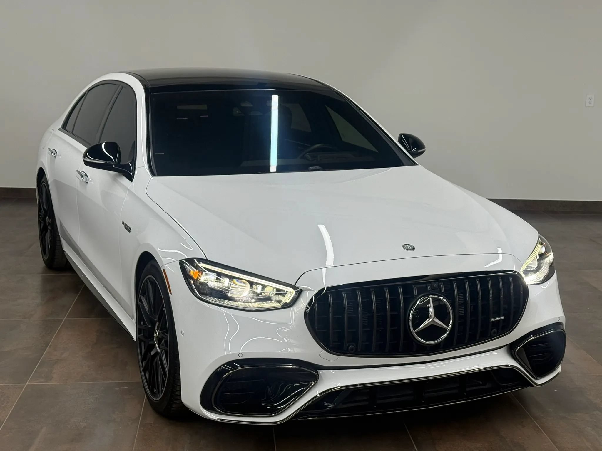 Used 2024 Mercedes-Benz S 63 AMG S image 17