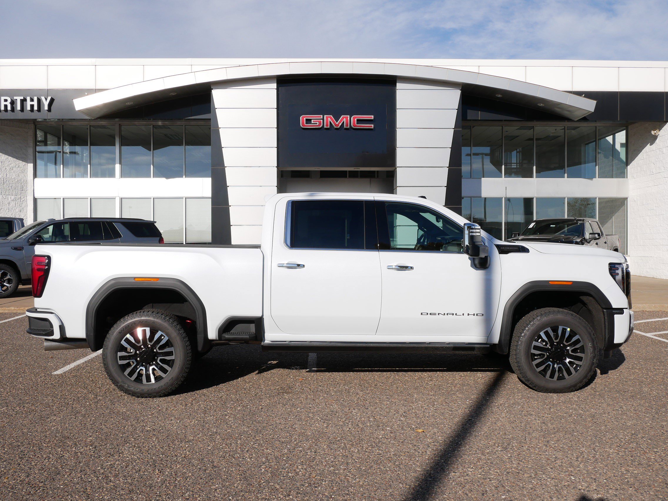 New 2026 GMC Sierra 2500 Denali Ultimate image 2