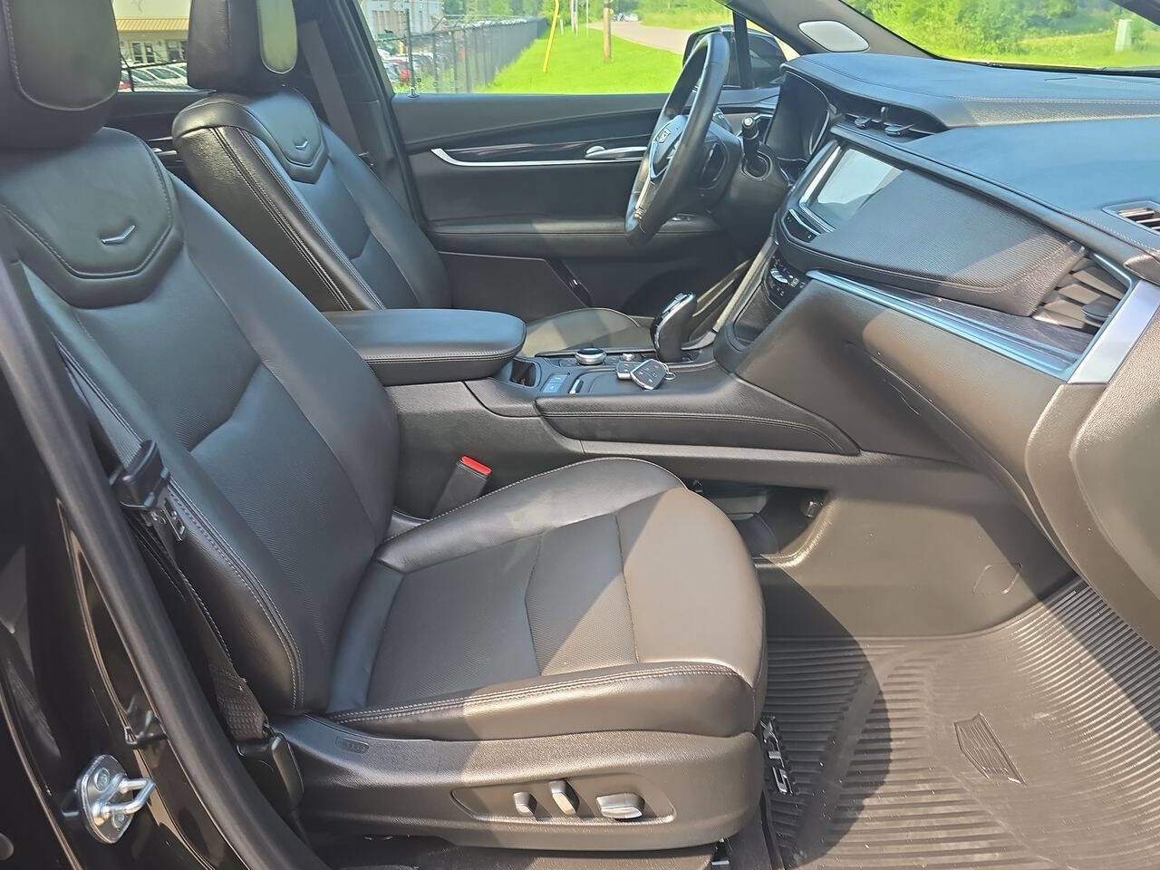 Used 2024 Cadillac XT5 Premium Luxury image 25