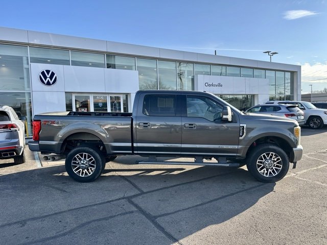 Used 2017 Ford F350 Lariat image 9