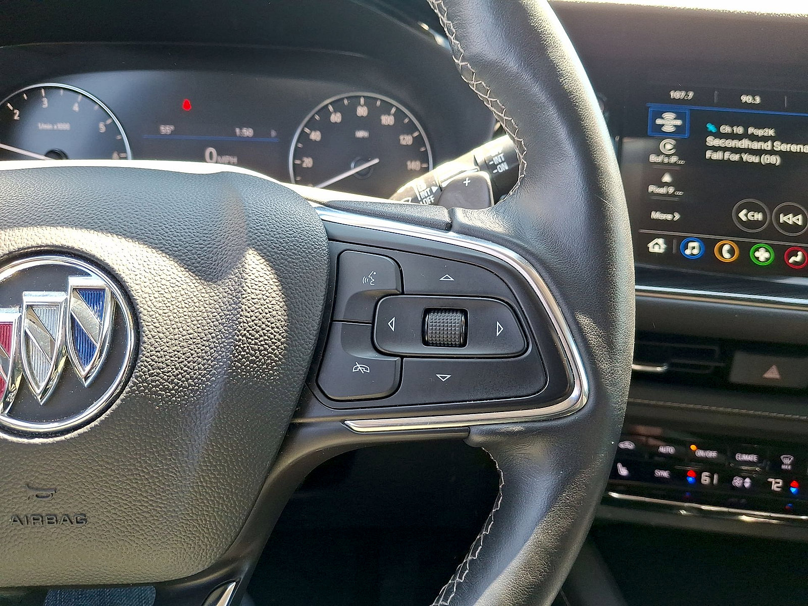 Used 2023 Buick Envision Preferred FWD image 18