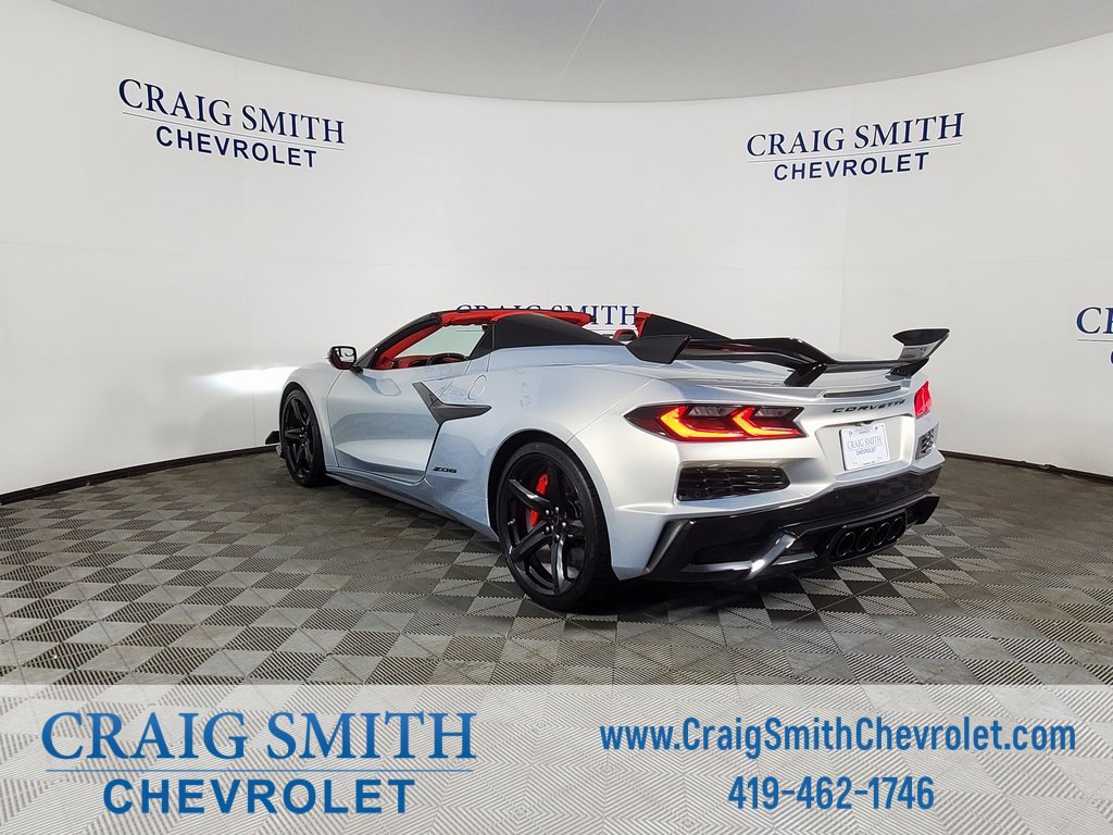 Used 2023 Chevrolet Corvette Z06 w/ Z07 Performance Package image 11