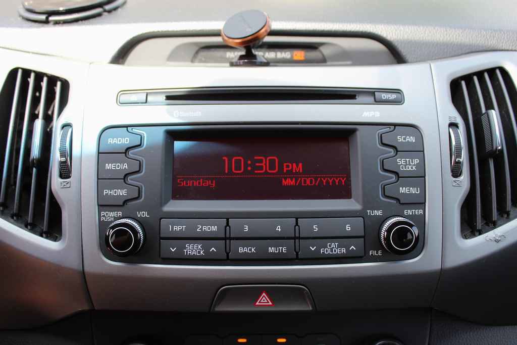 Used 2015 Kia Sportage LX AWD/4WD image 19
