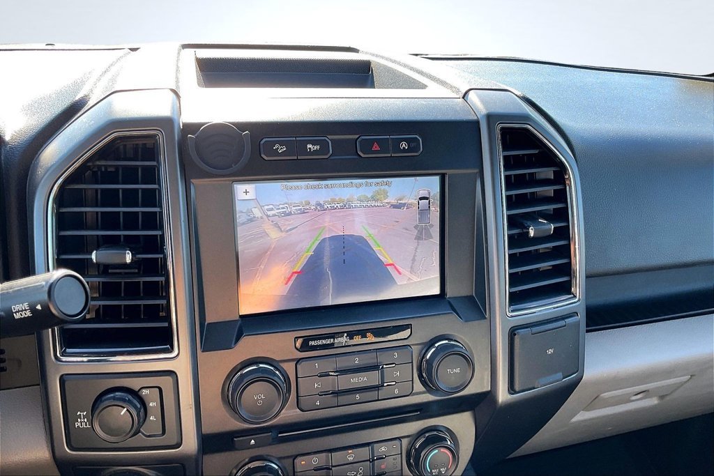 Used 2018 Ford F150 XLT w/ Equipment Group 302A Luxury AWD/4WD image 16