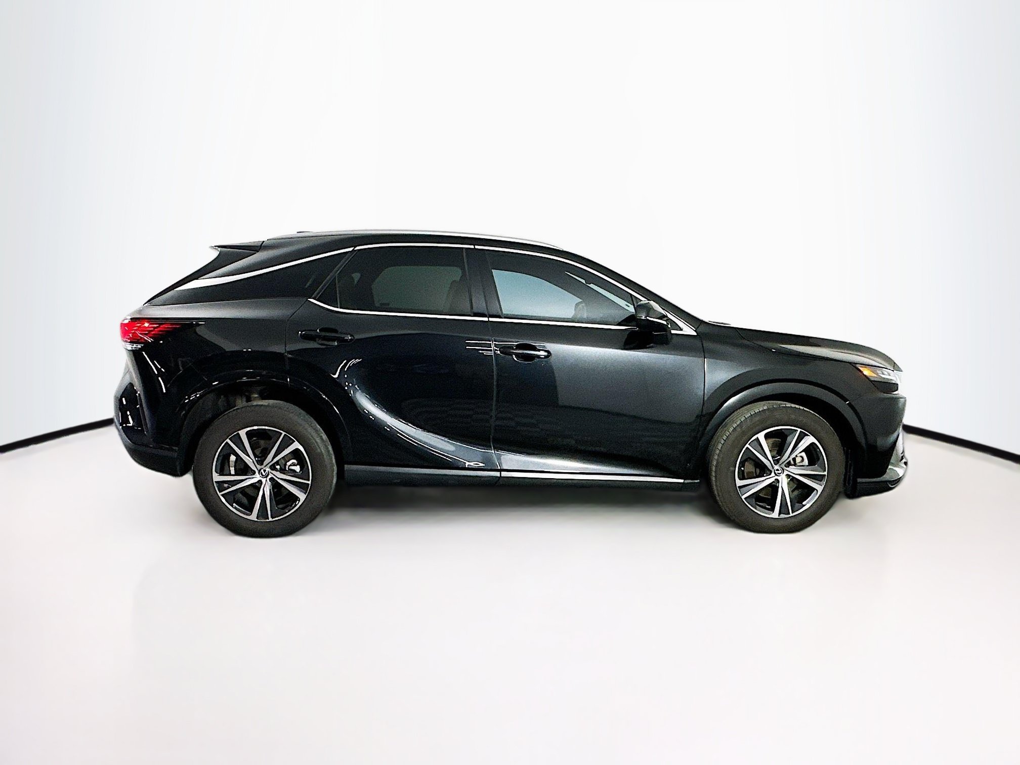 Used 2023 Lexus RX 350 Premium w/ Accessory Package AWD/4WD image 10