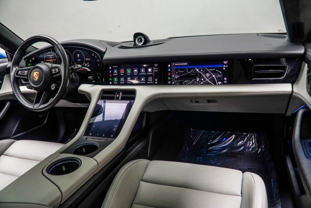 Used 2022 Porsche Taycan GTS w/ Premium Package (P6U) image 26