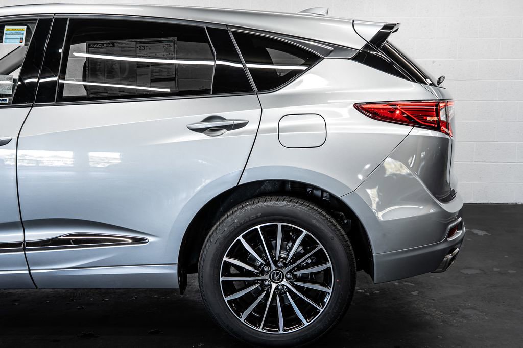 New 2025 Acura RDX SH-AWD w/ Advance Package image 13