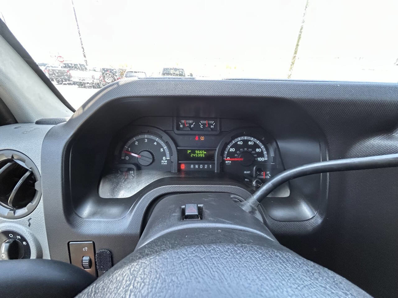 Used 2012 Ford E-250 and Econoline 250 w/ Commercial Cargo Van Pkg RWD image 26