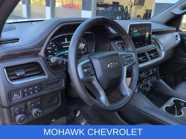 Used 2024 Chevrolet Suburban Z71 w/ Luxury Package AWD/4WD image 11