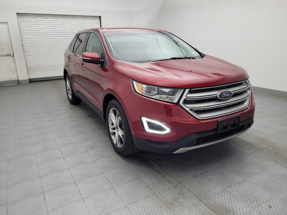 Used 2015 Ford Edge Titanium FWD image 13