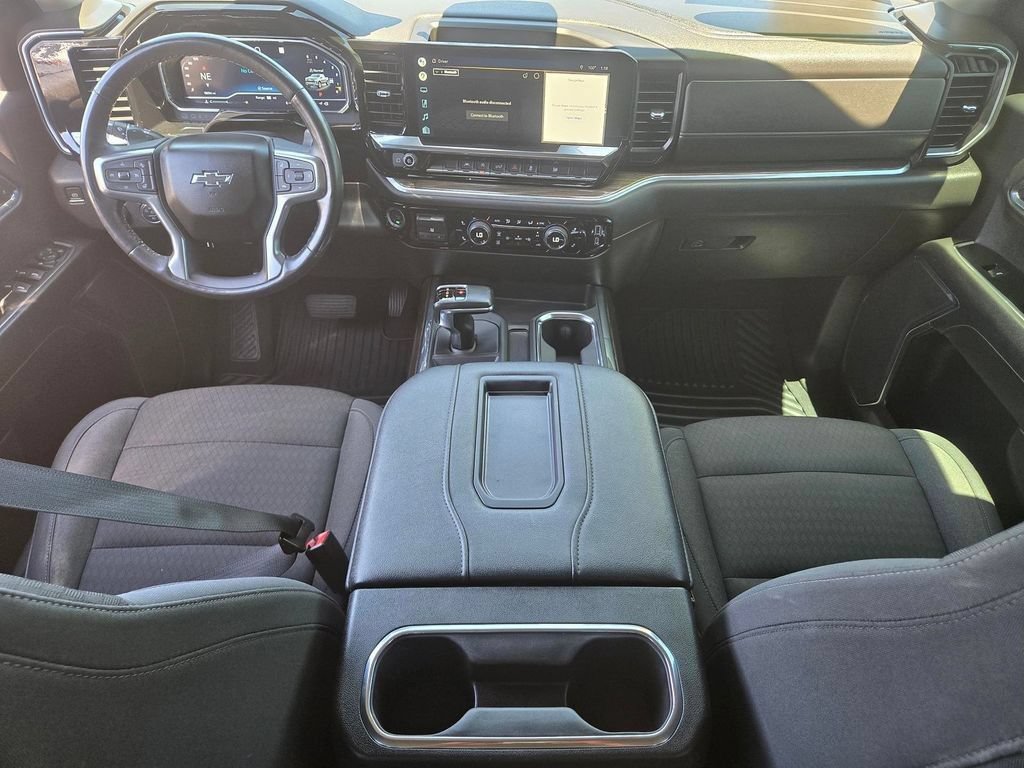 Used 2022 Chevrolet Silverado 1500 RST AWD/4WD image 9