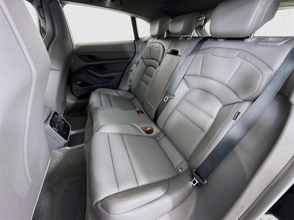 Certified 2022 Porsche Taycan 4 Cross Turismo image 23