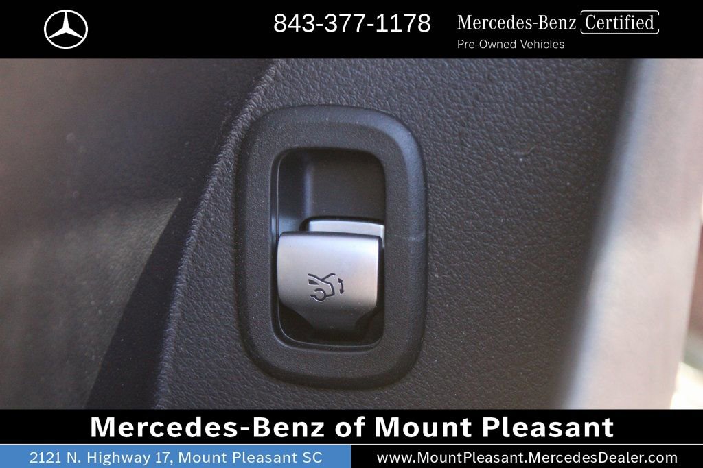 Used 2025 Mercedes-Benz GLC 43 AMG 4MATIC image 24