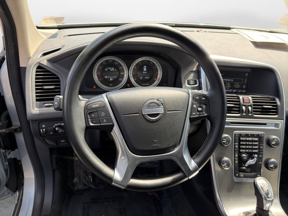 Used 2013 Volvo XC60 3.2 image 10