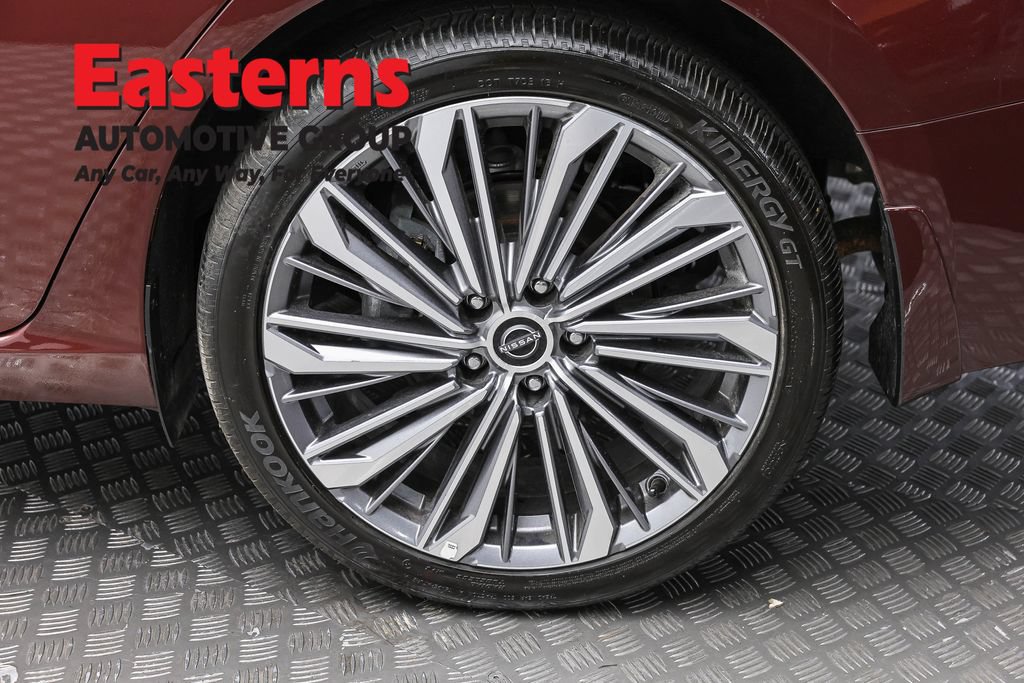 Used 2024 Nissan Altima 2.5 SL AWD/4WD image 8